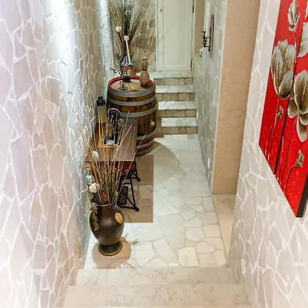 Chanel Bellissima Con Piscina Immersa Nella Valle D'itria Villa *